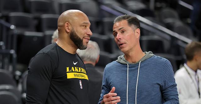 姆巴佩妙传卡马文加破门！皇马客场2-0领先毕巴，中场前关键进球打懵对手