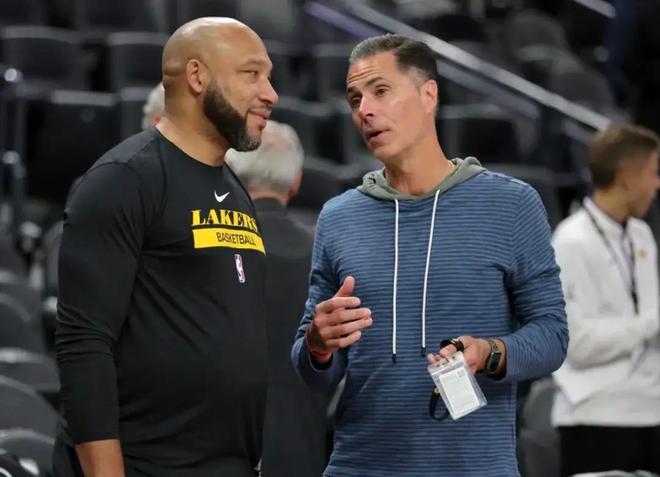 斯基拉：米兰计划激活莫德里奇续约条款，将合同延长至2027年