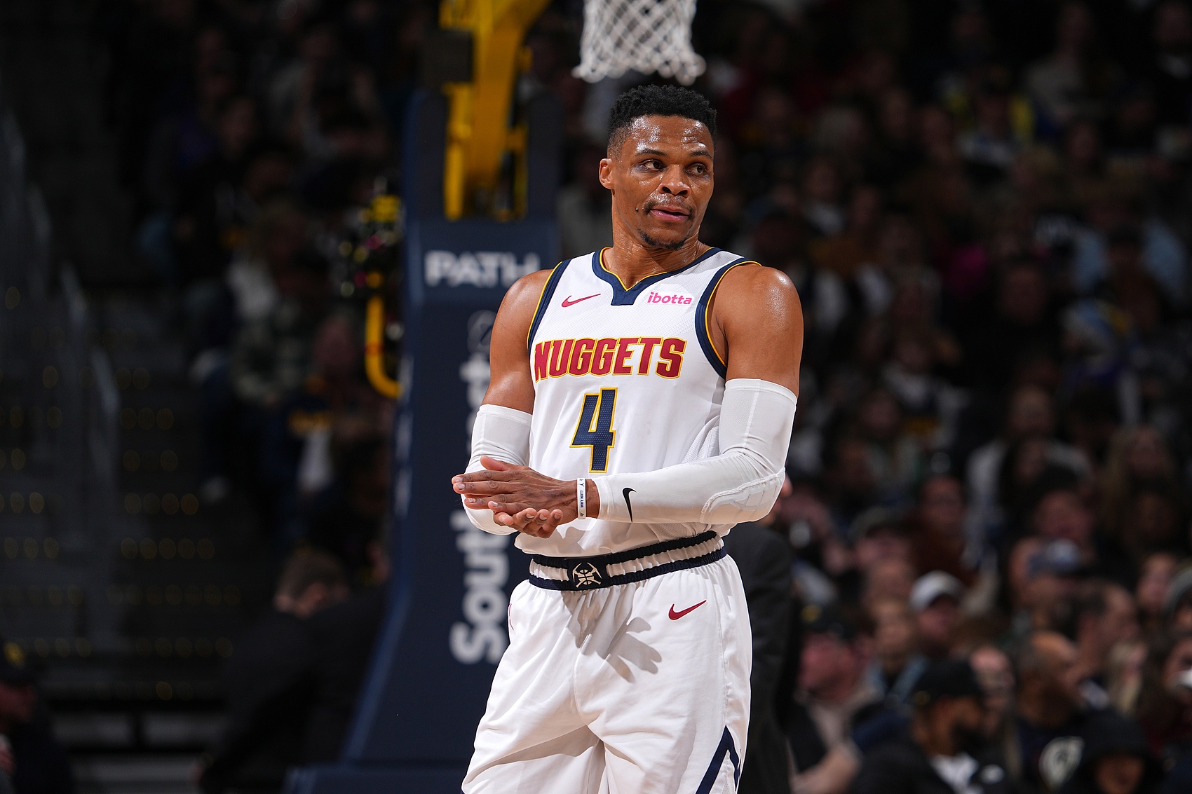 CBA俱乐部杯武汉赛区小组赛收官，山西与广东携手晋级