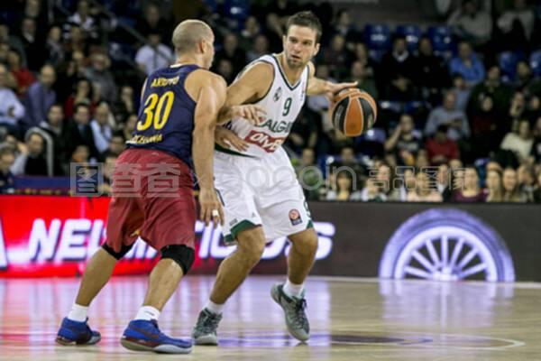 足协杯决赛：险象环生，北京国安大战河南杜康