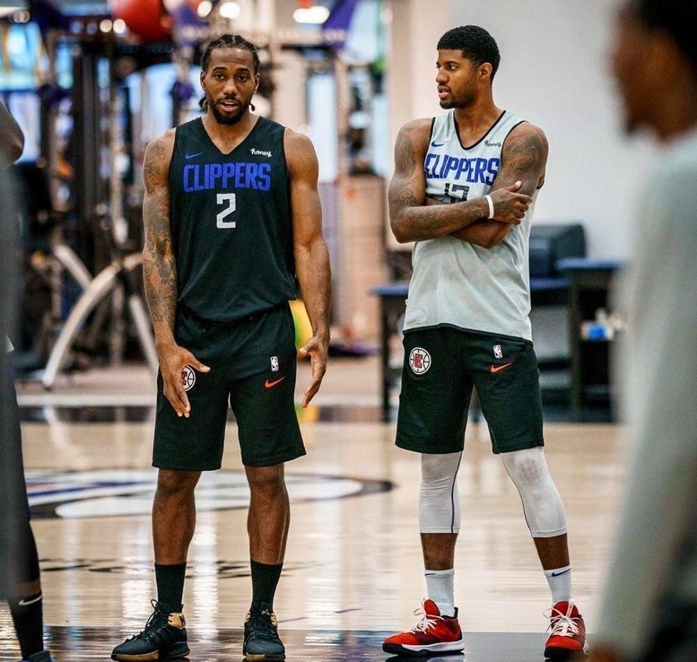 亚冠前瞻：海港PK首尔盼摆脱垫底 国安迎出线生死战