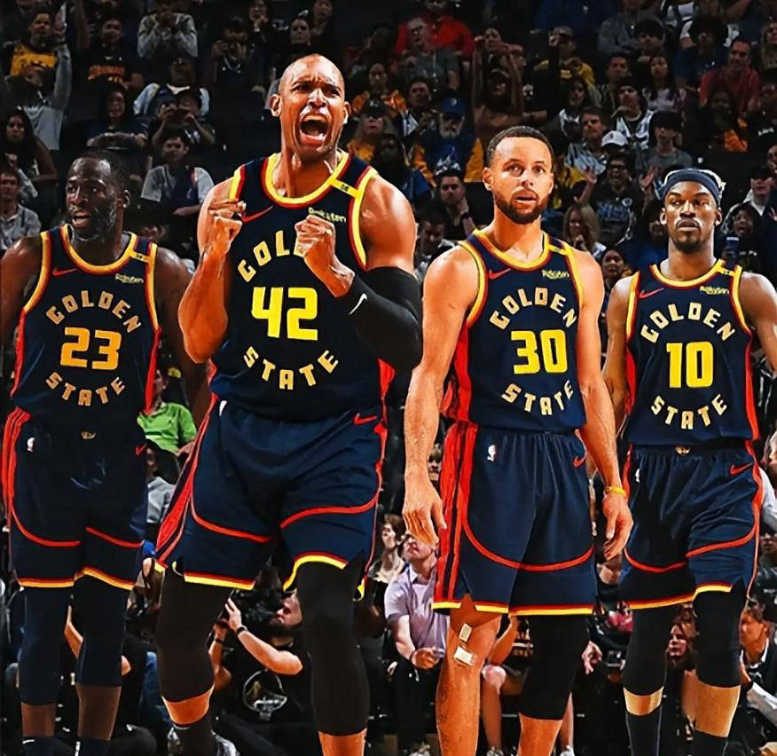 库尔图瓦：我们其实踢得还不错，球员都支持阿隆索