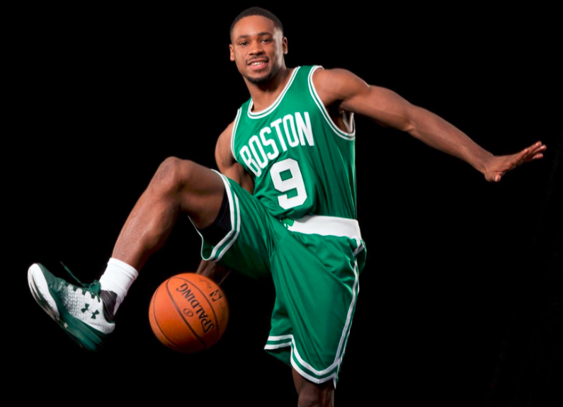 范戴克：批评？这是现代足球一部分；很自豪能带领荷兰这么久