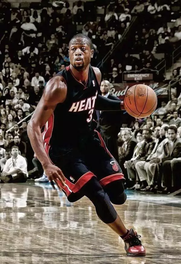 高诗岩跟克里斯连着两场视觉冲击力非常炸裂的配合，看着太爽了