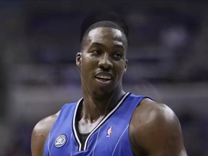 莫雷托：米兰可能会尝试将莱奥的合同再延长两到三年